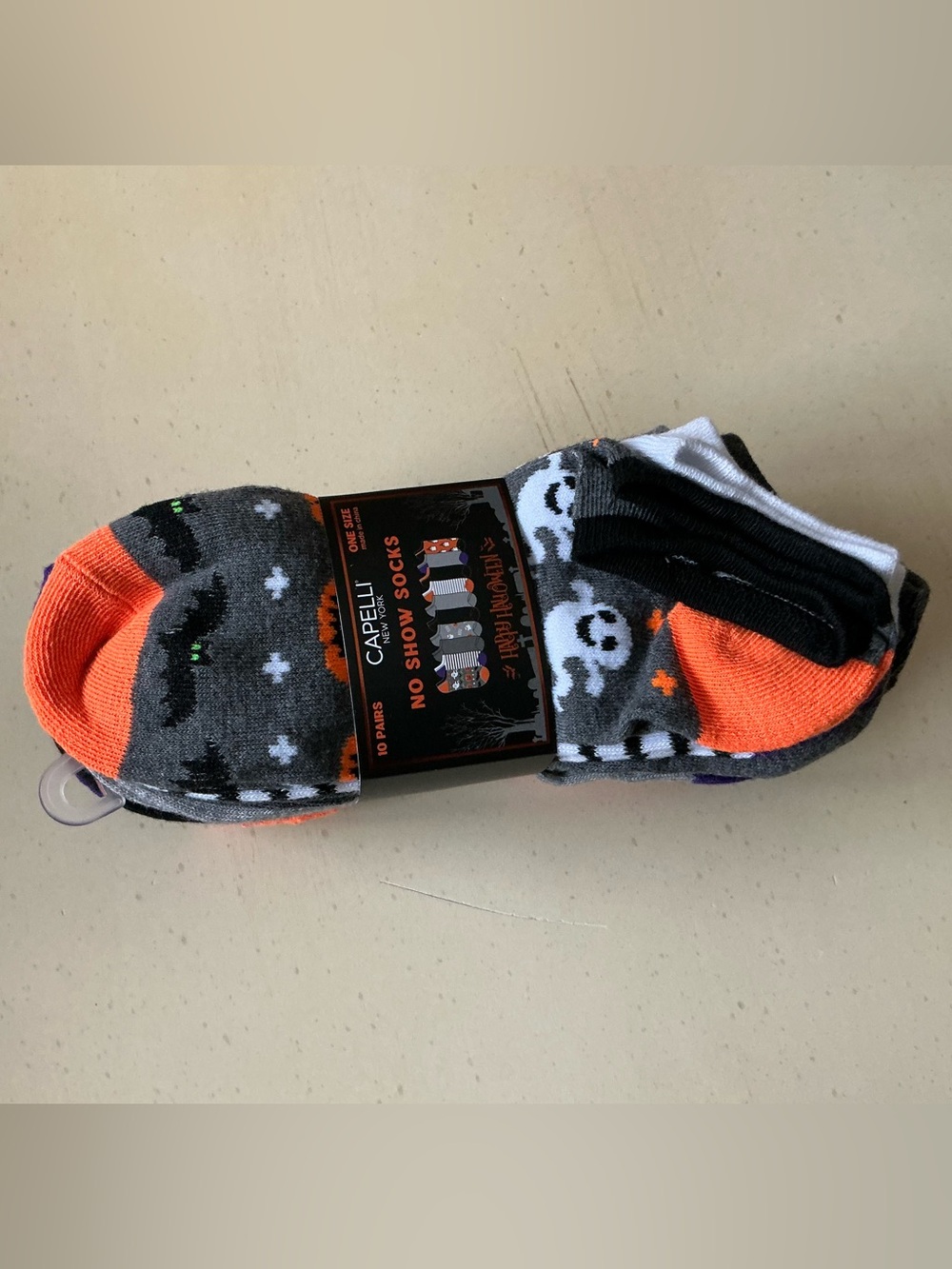 NWT Women’s 10- Pair Pack Low Cut Halloween Socks 🎃